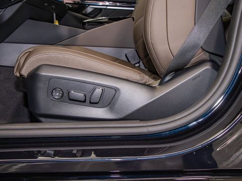 Used 2026 BMW 550e xDrive w/ Premium Package image 16