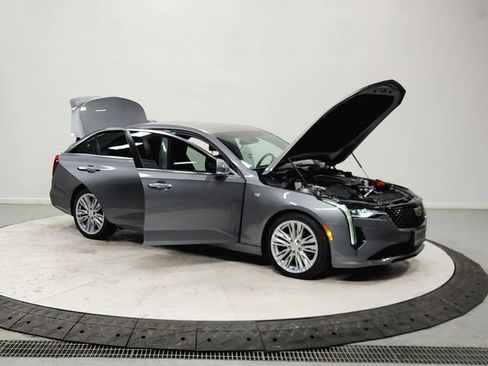 Used 2021 Cadillac CT4 Premium Luxury w/ Technology Package image 9
