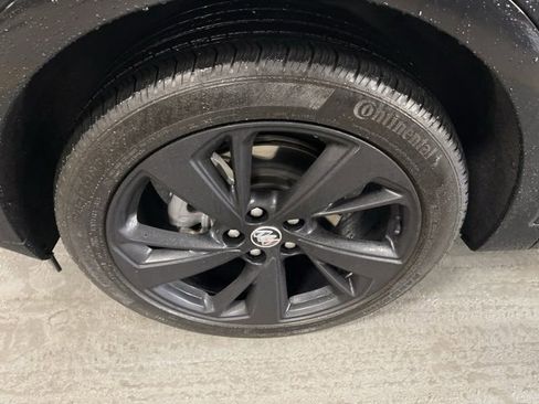 Used 2023 Buick Envision Essence w/ Sport Touring Package image 10