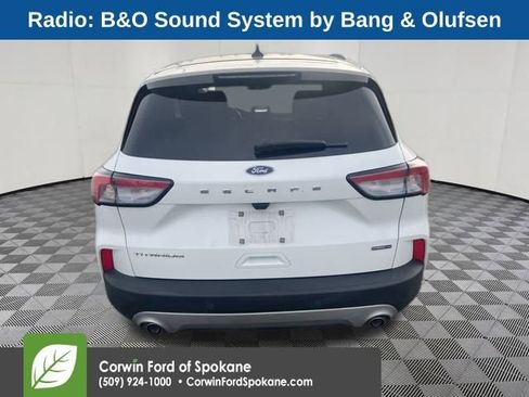 Used 2020 Ford Escape Titanium w/ Titanium Premium Package 2.0 image 4