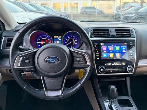 Used 2018 Subaru Outback 2.5i Premium image 13