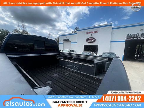 Used 2017 Nissan Titan PRO-4X AWD/4WD image 9