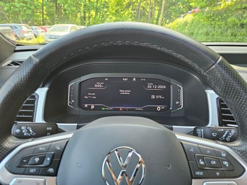 Used 2022 Volkswagen Atlas Cross Sport SEL Premium R-Line AWD/4WD image 25