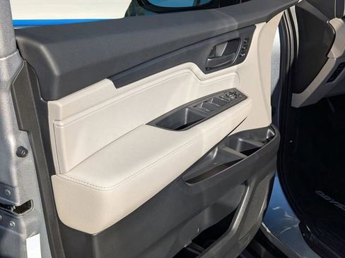 New 2026 Honda Odyssey EX-L image 12