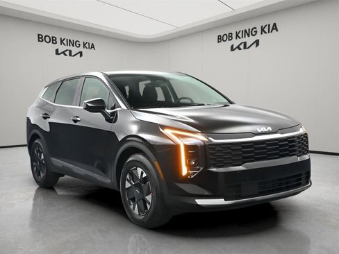 New 2026 Kia Sportage LX FWD image 22