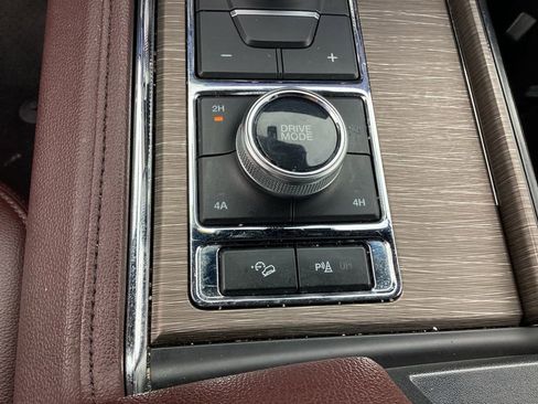 Used 2024 Ford Expedition Max Limited image 37