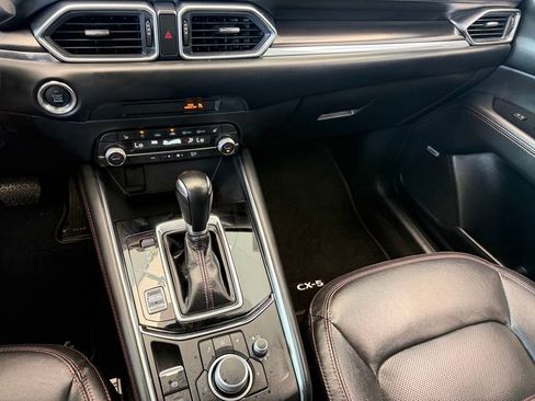 Used 2024 MAZDA CX-5 Carbon Edition image 17