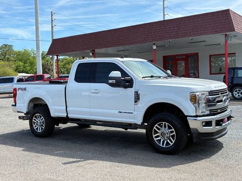 Used 2019 Ford F250 Lariat w/ Tow Technology Bundle AWD/4WD image 7