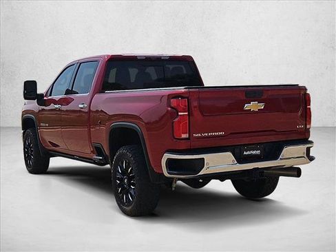 Certified 2024 Chevrolet Silverado 2500 LTZ w/ LTZ Convenience Package AWD/4WD image 8