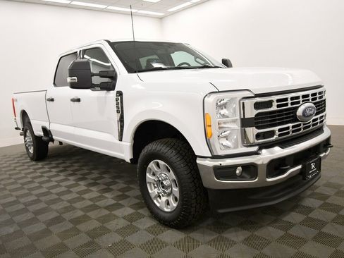 Used 2023 Ford F250 XLT image 9