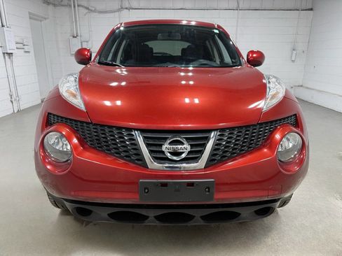 Used 2014 Nissan Juke SV AWD/4WD image 2