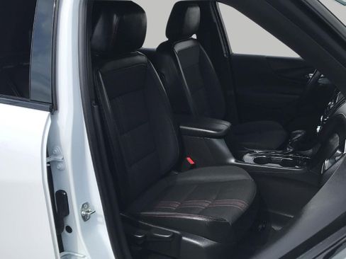 Certified 2024 Chevrolet Equinox RS w/ LPO, Floor Liner Package AWD/4WD image 19