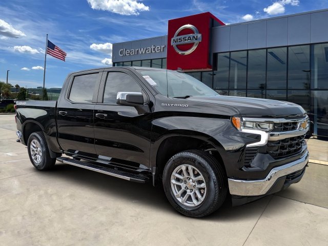 Used 2025 Chevrolet Silverado 1500 LT w/ Protection Package AWD/4WD image 1