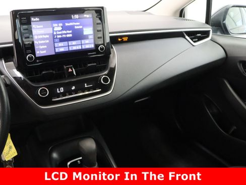 Used 2022 Toyota Corolla LE image 15