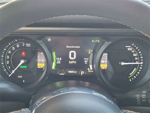 Used 2024 Jeep Wrangler Unlimited Sahara image 8