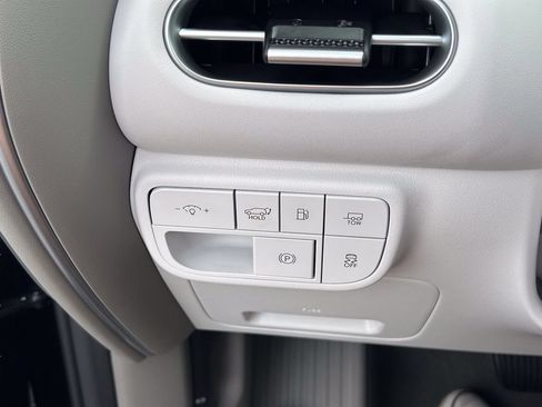 New 2026 Hyundai Palisade Limited FWD image 30