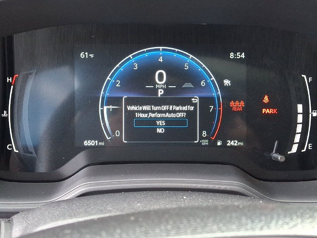 Used 2025 Toyota Corolla SE w/ SE Premium Package FWD image 23