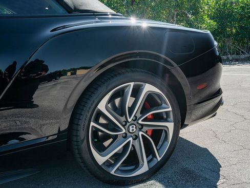 Used 2025 Bentley Continental GT Speed image 86