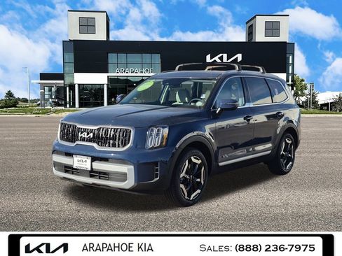 New 2025 Kia Telluride EX w/ EX Captain's Chair Package image 5