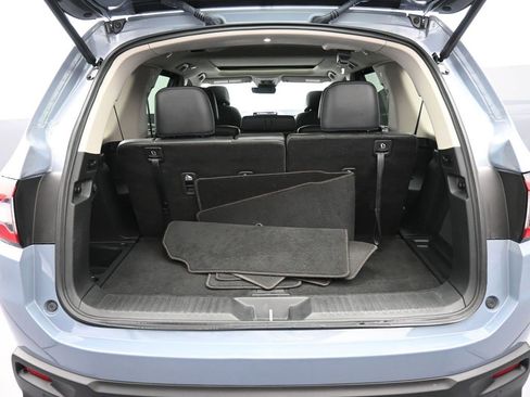 Certified 2024 Honda Pilot Touring image 23