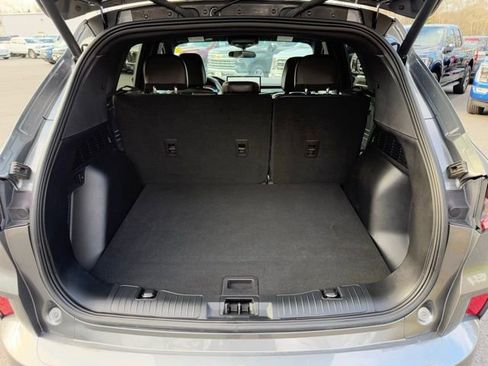 Certified 2023 Ford Escape ST-Line Select w/ Tech Pack #2 image 6