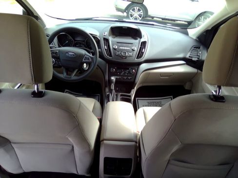 Used 2017 Ford Escape SE w/ SE Cold Weather Package image 11