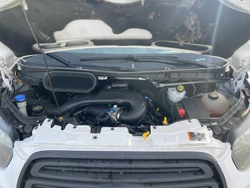 Used 2017 Ford Transit 250 148 Medium Roof image 21