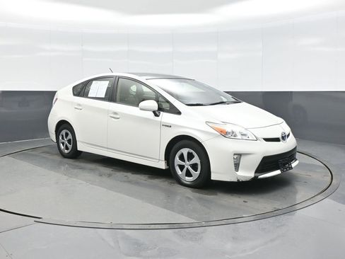Used 2012 Toyota Prius Three w/ Solar Roof Pkg image 1