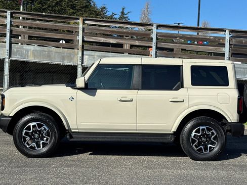 Certified 2025 Ford Bronco Outer Banks image 7