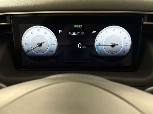 Used 2022 Hyundai Santa Cruz Limited image 17