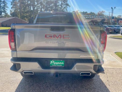 New 2026 GMC Sierra 1500 Elevation image 7