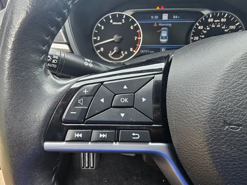 Used 2023 Nissan Altima 2.5 SL FWD image 13