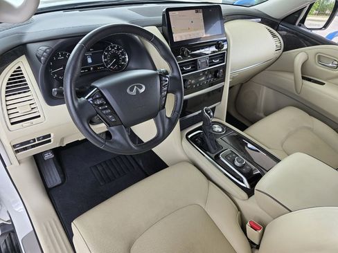 Used 2022 INFINITI QX80 Luxe w/ Cargo Package image 11