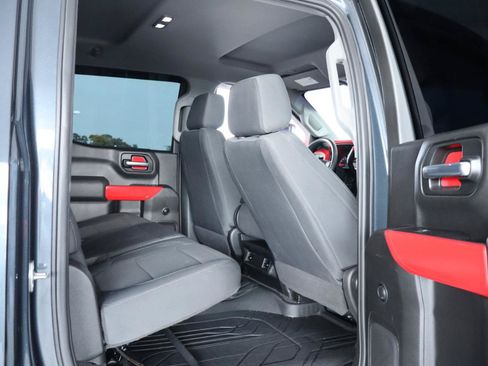 Used 2020 Chevrolet Silverado 1500 Custom w/ Custom Value Package RWD image 32