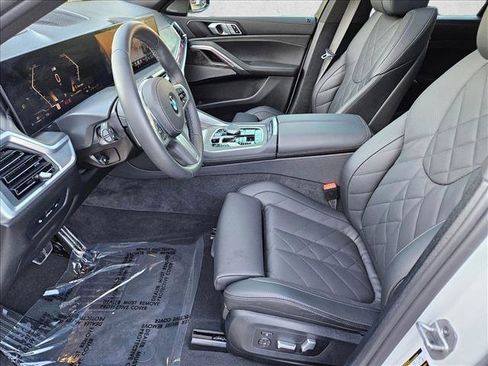 Used 2026 BMW X6 xDrive40i image 18