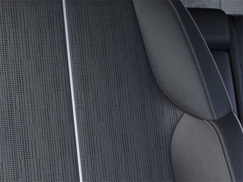 New 2025 Cadillac Optiq Sport 2 w/ LPO, Floor Liner Package image 21