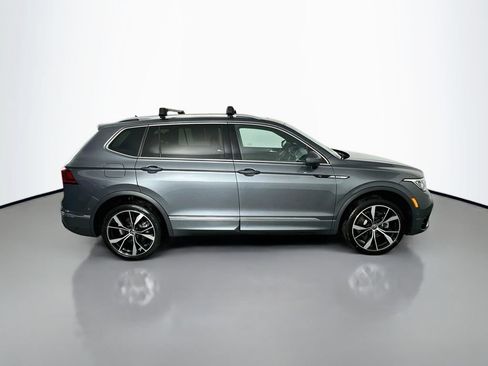 Used 2022 Volkswagen Tiguan SEL R-Line AWD/4WD image 8