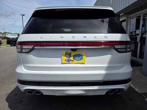 Used 2022 Lincoln Aviator Reserve w/ Equipment Group 201A AWD/4WD image 6