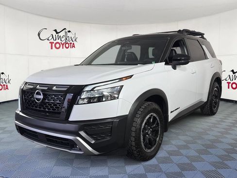 Used 2025 Nissan Pathfinder Rock Creek AWD/4WD image 4
