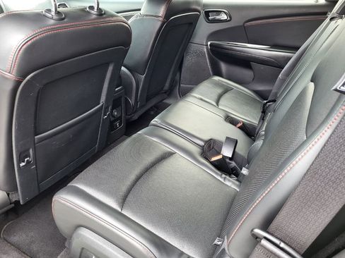 Used 2016 Dodge Journey R/T w/ Driver Convenience Group FWD image 32