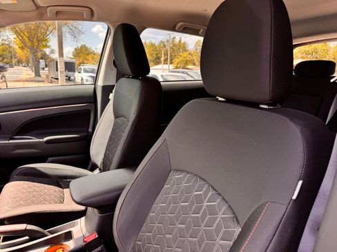 New 2026 Mitsubishi Outlander Sport LE AWD/4WD image 30