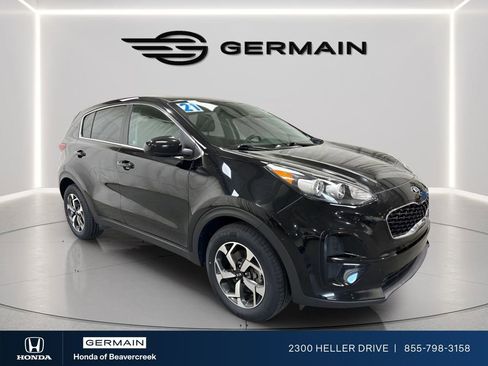Used 2021 Kia Sportage LX FWD image 2