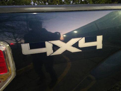 Used 2013 Ford F150 XLT w/ Mid Equipment Group image 7