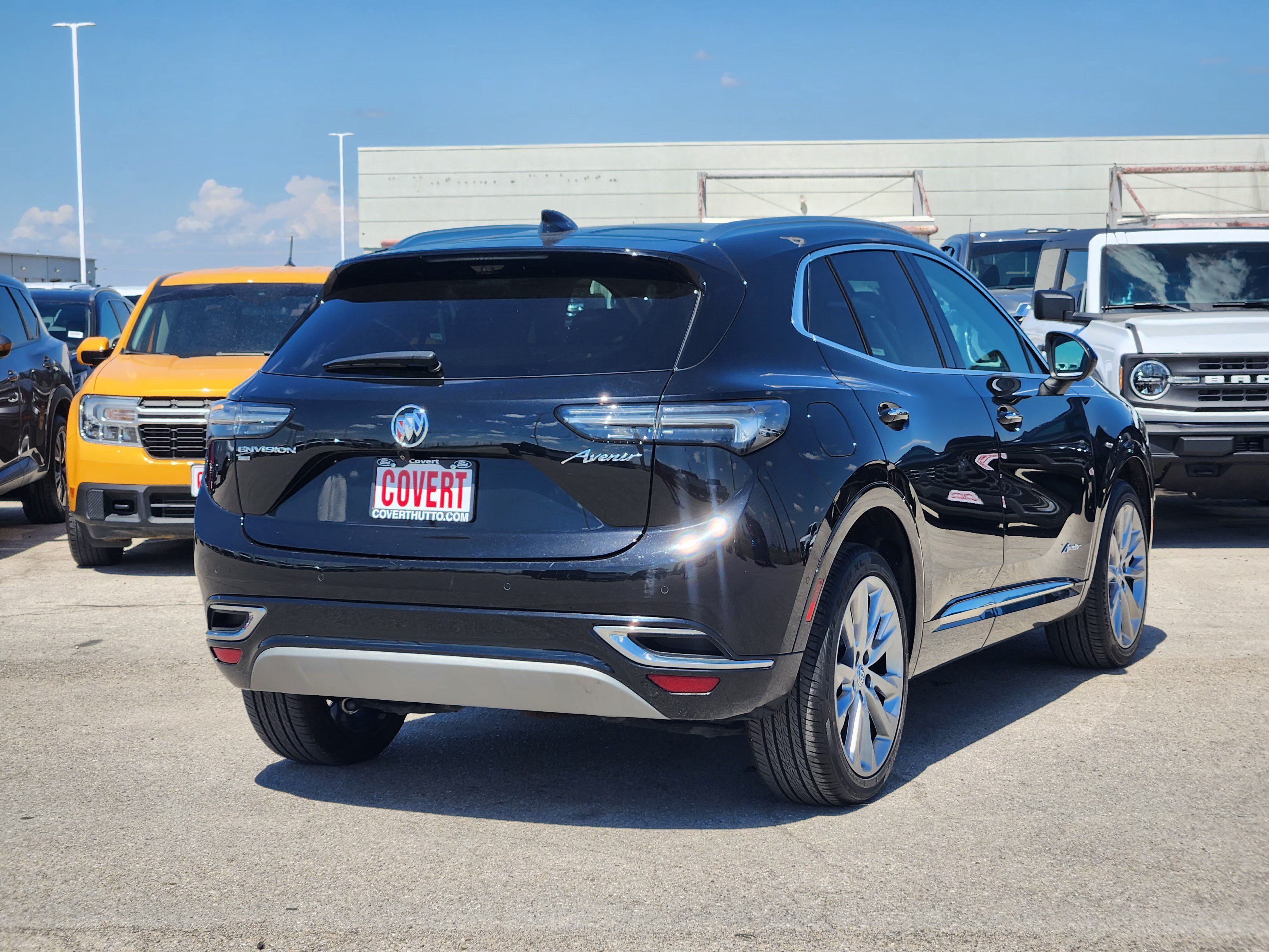 Used 2023 Buick Envision Avenir AWD/4WD image 7