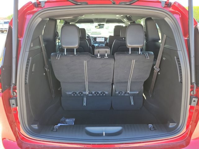 New 2027 Chrysler Pacifica Select AWD/4WD image 23