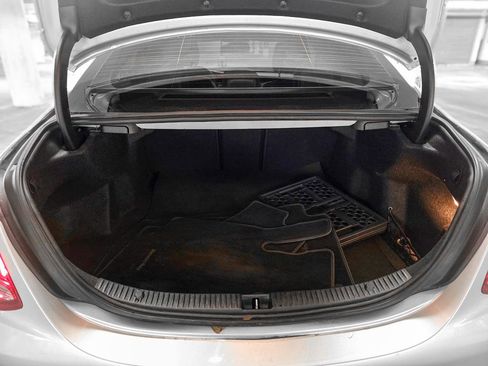 Used 2017 Mercedes-Benz C 300 C 300 image 8