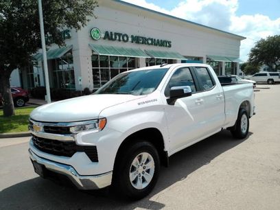 Used 2025 Chevrolet Silverado 1500 LT w/ Convenience Package II