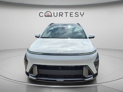 New 2026 Hyundai Kona Limited FWD image 8