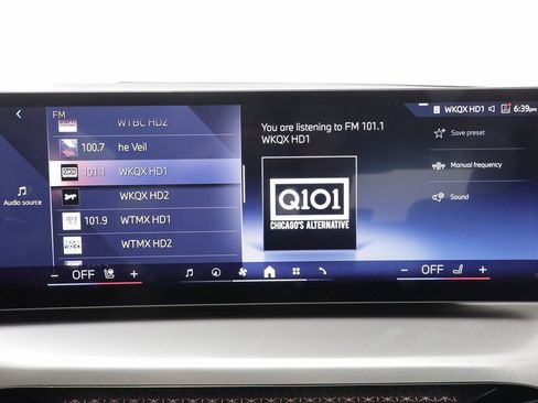 Certified 2025 BMW 330i xDrive Sedan w/ M Sport Package image 9