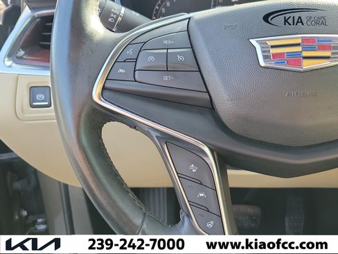 Used 2019 Cadillac XT5 Premium Luxury FWD image 25